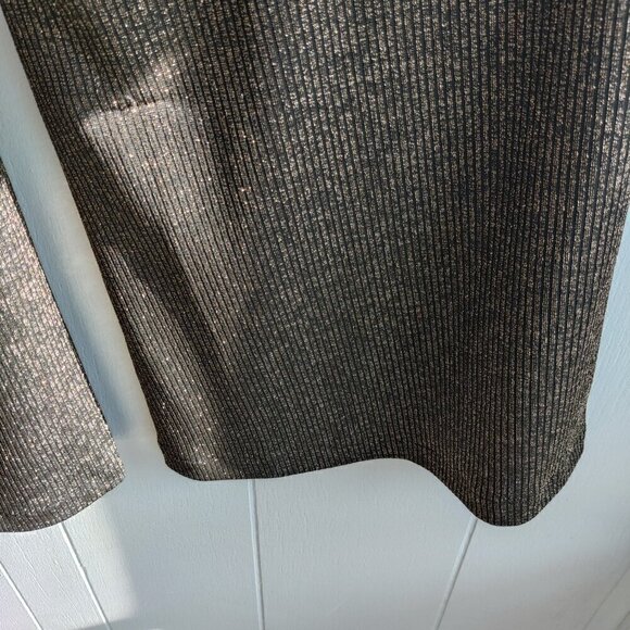 Handmade Pants in a gold mesh, dressy. Comfortable pull on. Size Small - Picture 5 of 11